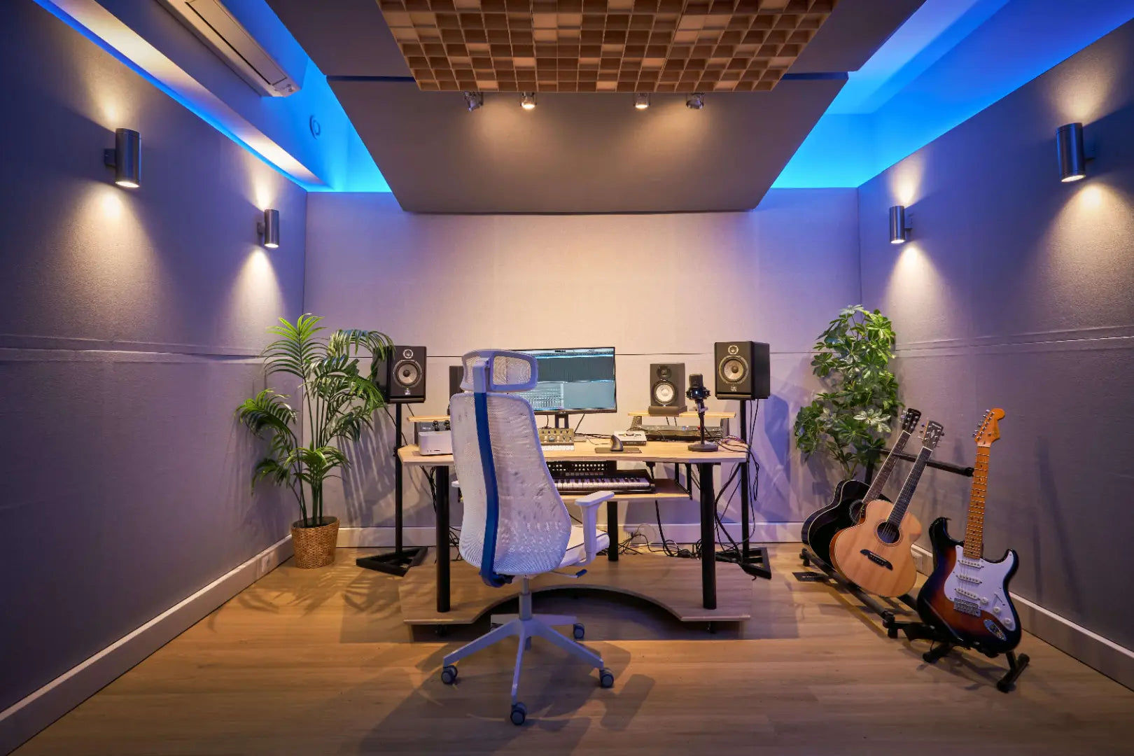 Hypn Camp - Hypn Studios